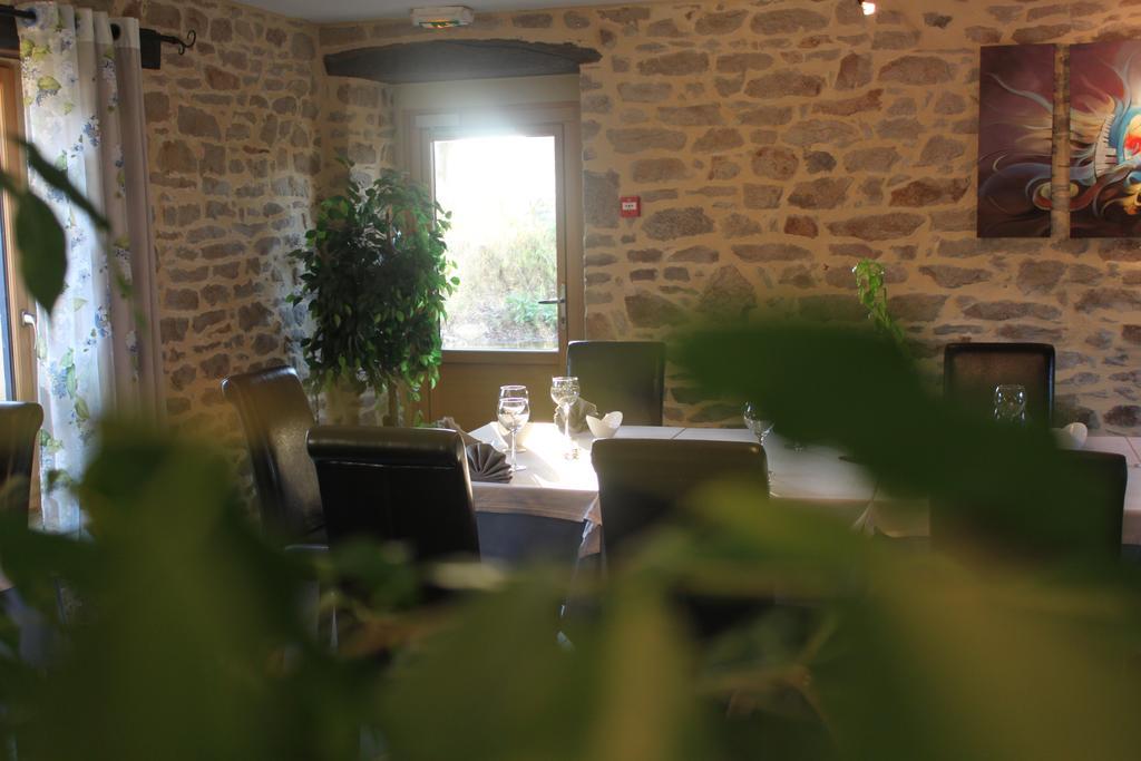 Noyalo Hotel - Restaurant L'Hortensia מראה חיצוני תמונה