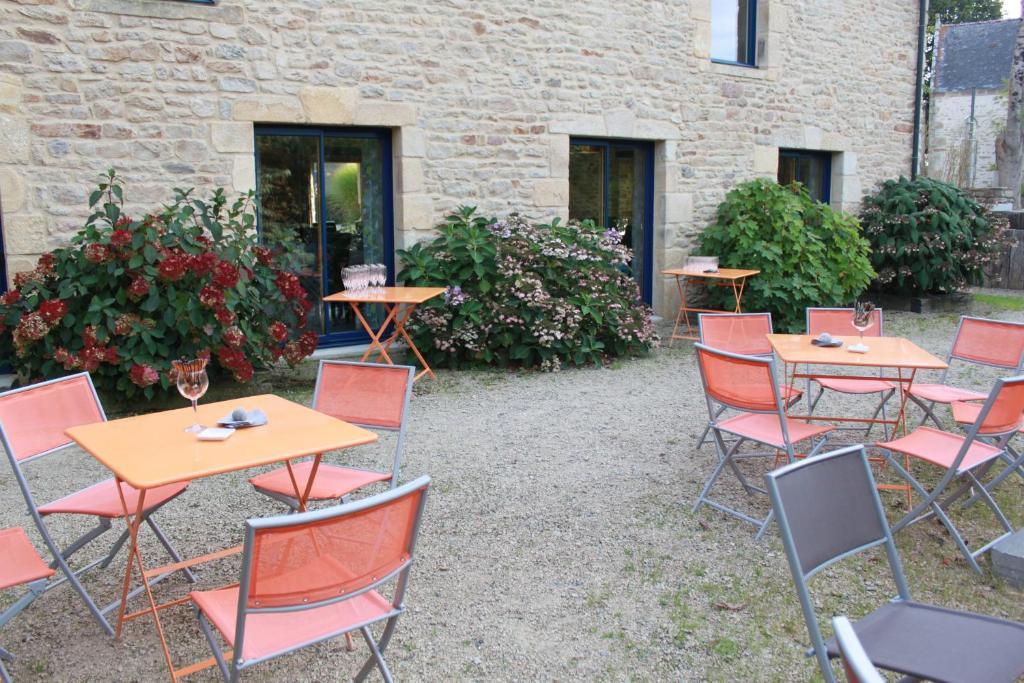Noyalo Hotel - Restaurant L'Hortensia מראה חיצוני תמונה