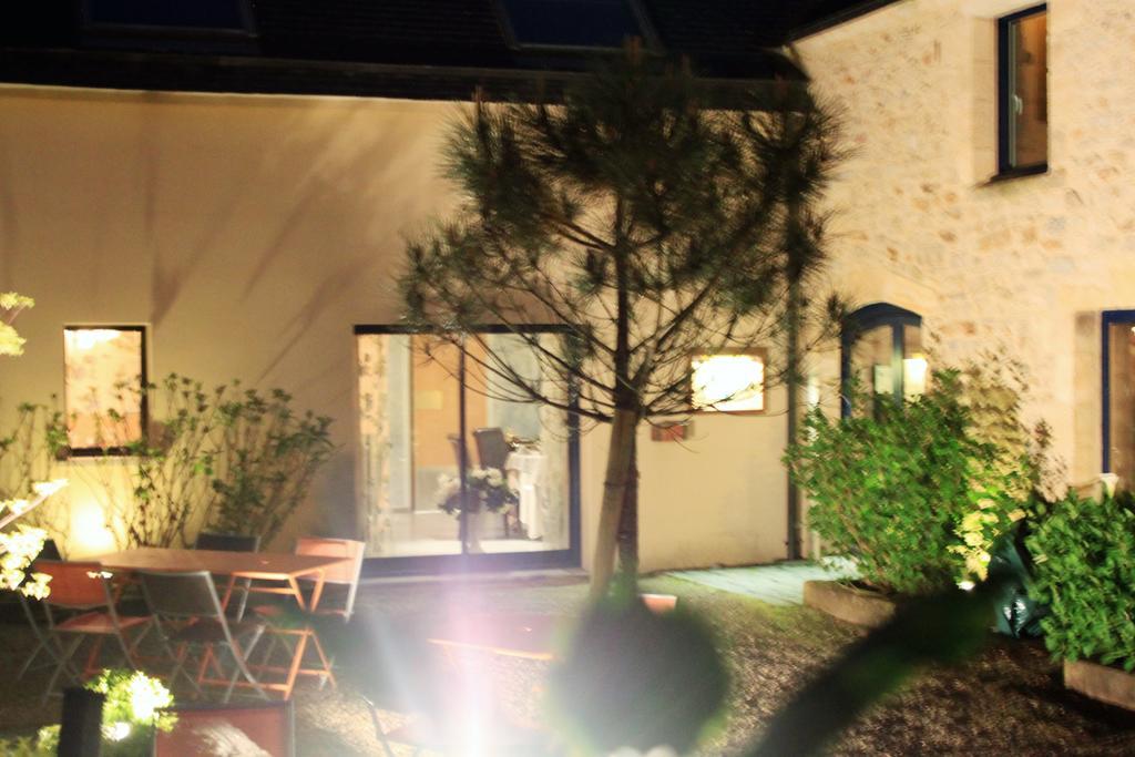 Noyalo Hotel - Restaurant L'Hortensia מראה חיצוני תמונה